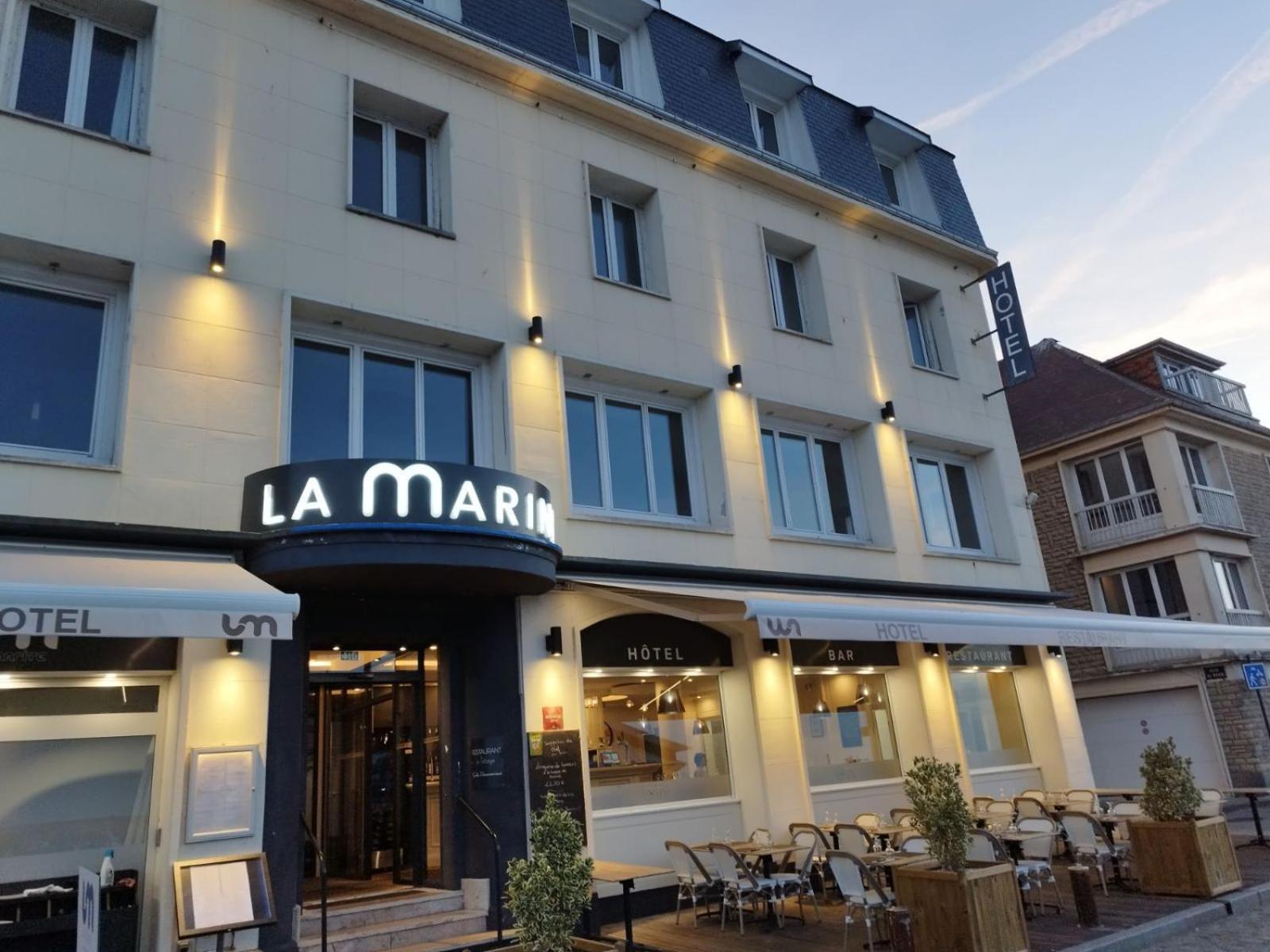 Le Grand Hotel De La Marine Port-en-Bessin-Huppain Exterior foto